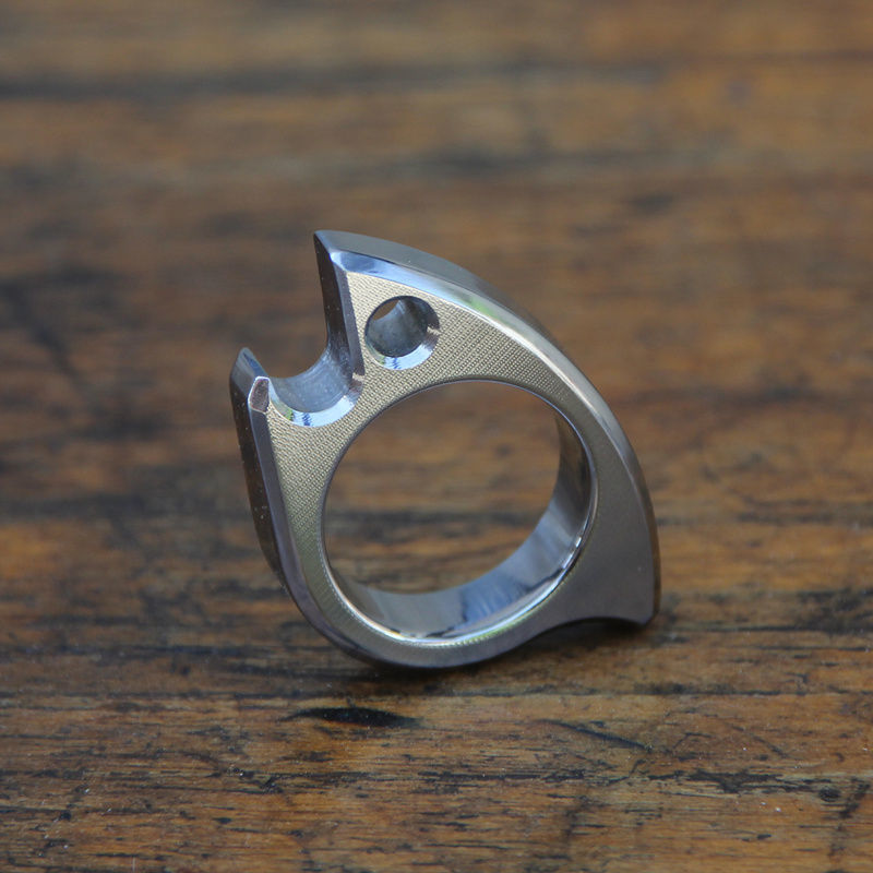 Outdoor Portable EDC Multifunc - огляд і ціна Bottle Opener Keyring